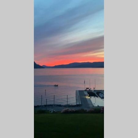 Flott Leilighet Med Spektakulaer Utsikt! Hjelmeland المظهر الخارجي الصورة